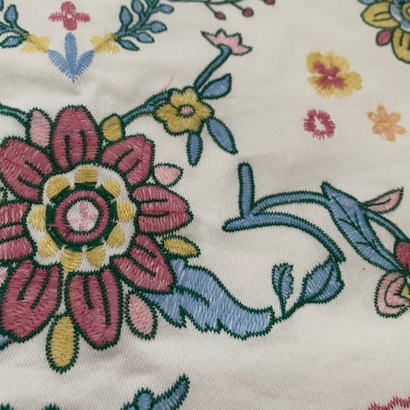 Lulu’s Embroidered Floral Skirt - Picture 4 of 5